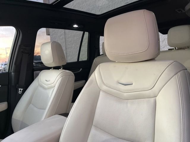 2023 Cadillac XT6 Sport