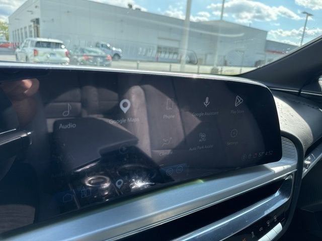 2023 Cadillac LYRIQ Luxury