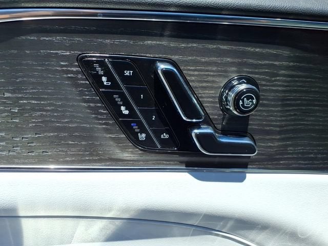 2023 Cadillac LYRIQ Luxury