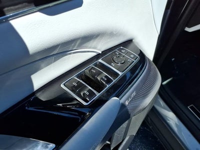 2023 Cadillac LYRIQ Luxury