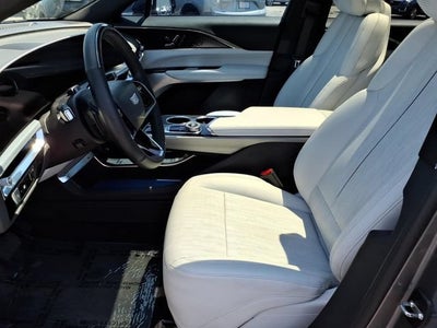 2023 Cadillac LYRIQ Luxury