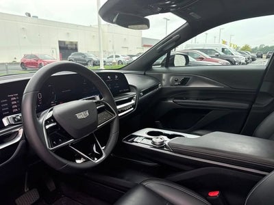 2024 Cadillac LYRIQ Tech