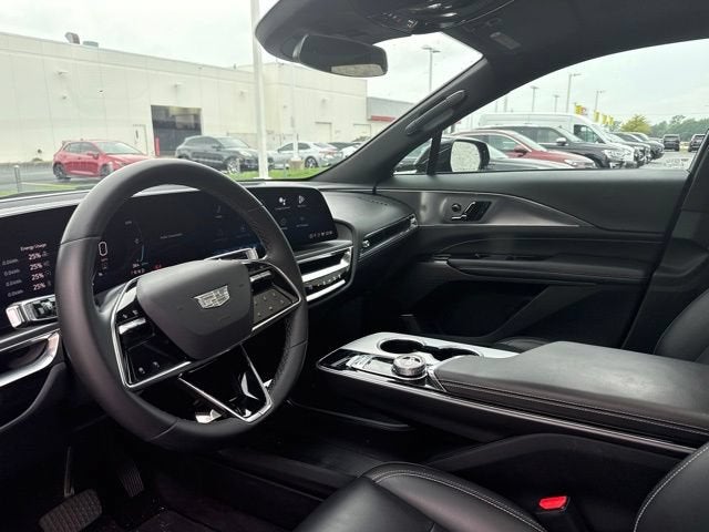 2024 Cadillac LYRIQ Tech