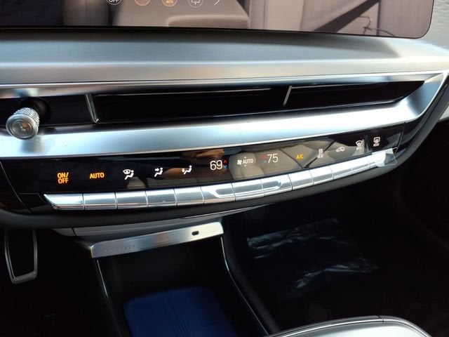 2027 Cadillac LYRIQ Luxury