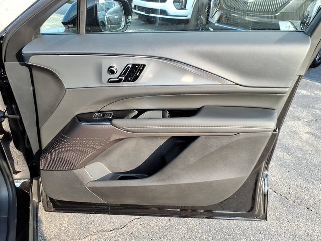 2027 Cadillac LYRIQ Luxury