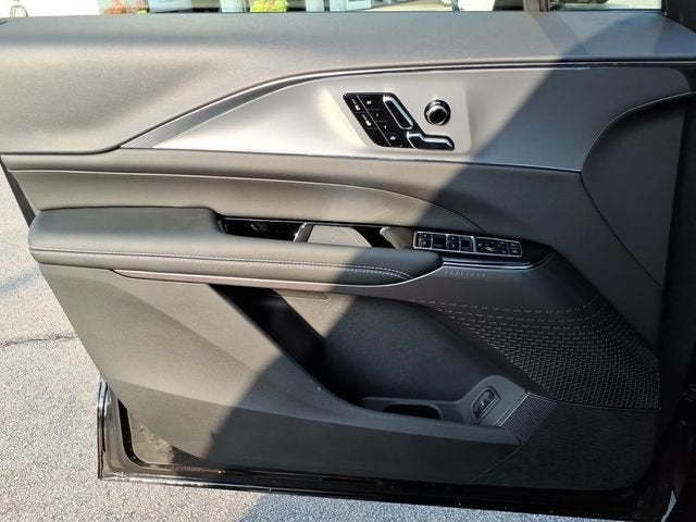 2027 Cadillac LYRIQ Luxury