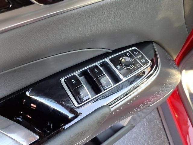 2027 Cadillac LYRIQ Luxury - Photo 27