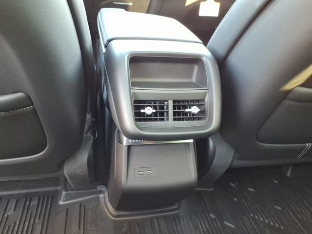 2025 Cadillac LYRIQ Luxury 1 - Photo 15
