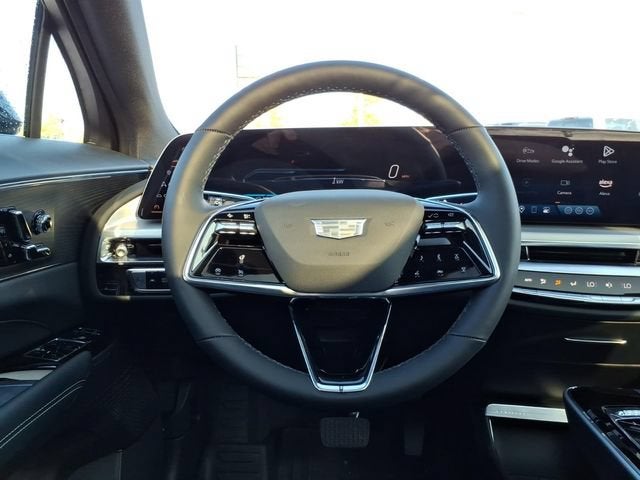 2025 Cadillac LYRIQ Luxury 1 - Photo 16
