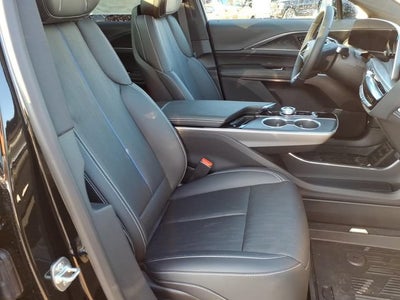 2025 Cadillac LYRIQ Luxury 1