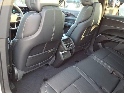 2025 Cadillac LYRIQ Luxury 1