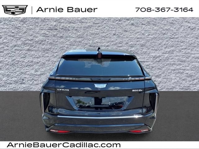 2025 Cadillac LYRIQ Luxury 1