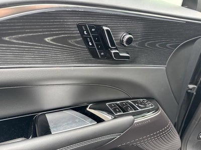 2025 Cadillac LYRIQ Luxury 1