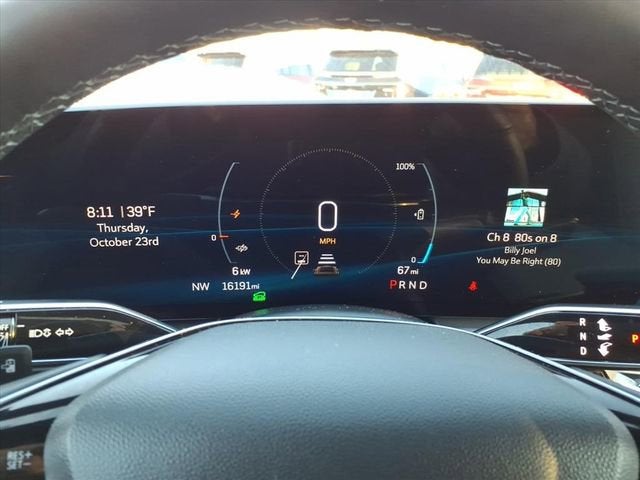 2024 Cadillac LYRIQ Luxury 1