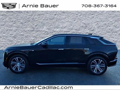 2024 Cadillac LYRIQ Luxury 1