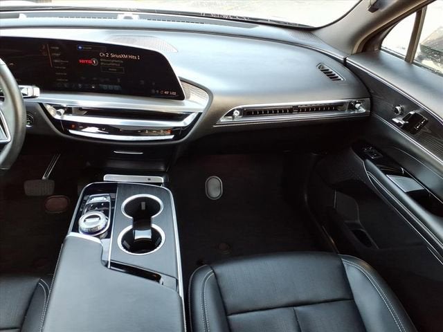 2024 Cadillac LYRIQ Luxury 1