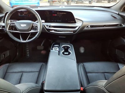 2024 Cadillac LYRIQ Luxury 1