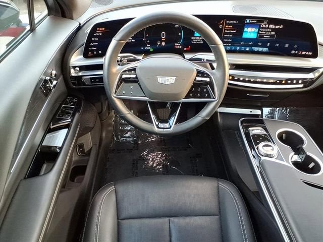 2024 Cadillac LYRIQ Luxury 1