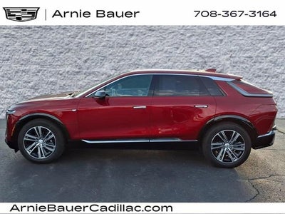 2024 Cadillac LYRIQ Luxury 1