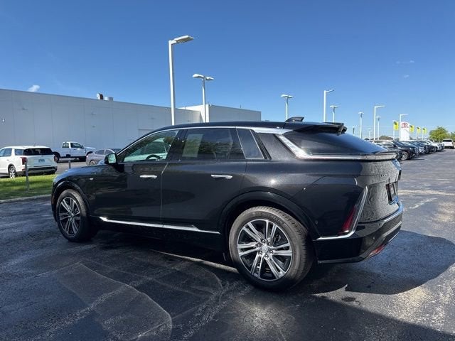 2024 Cadillac LYRIQ Luxury 1