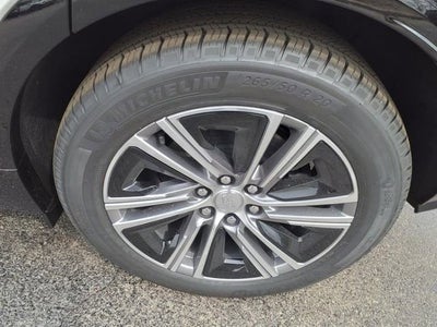 2025 Cadillac LYRIQ Luxury 2