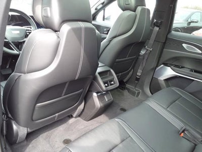 2025 Cadillac LYRIQ Luxury 2