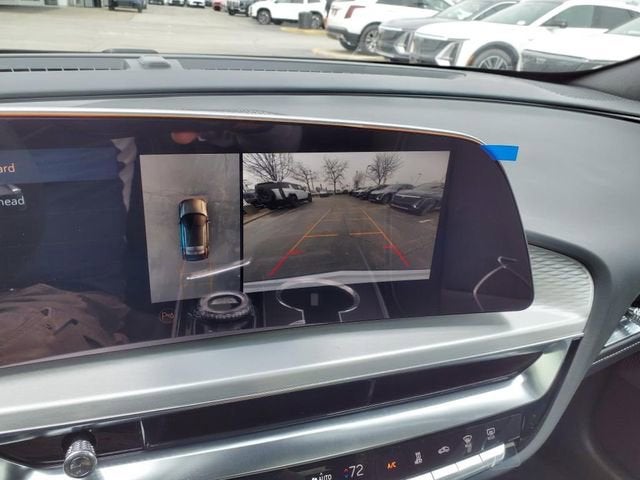 2025 Cadillac LYRIQ Luxury 2