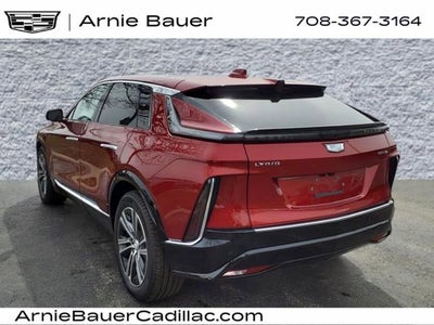 2025 Cadillac LYRIQ Luxury 2