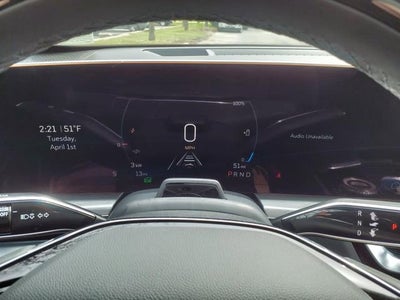 2025 Cadillac LYRIQ Luxury 2