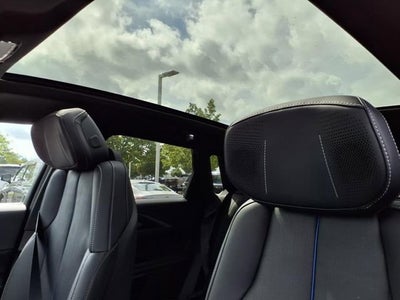 2025 Cadillac LYRIQ Luxury 2