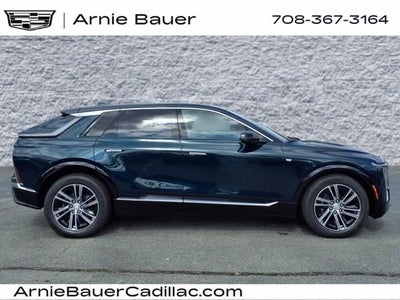 2025 Cadillac LYRIQ Luxury 2