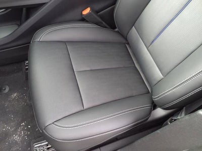 2025 Cadillac LYRIQ Luxury 2