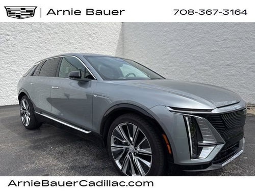 2025 Cadillac LYRIQ Luxury 3