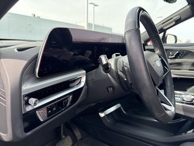 2025 Cadillac LYRIQ Luxury 3