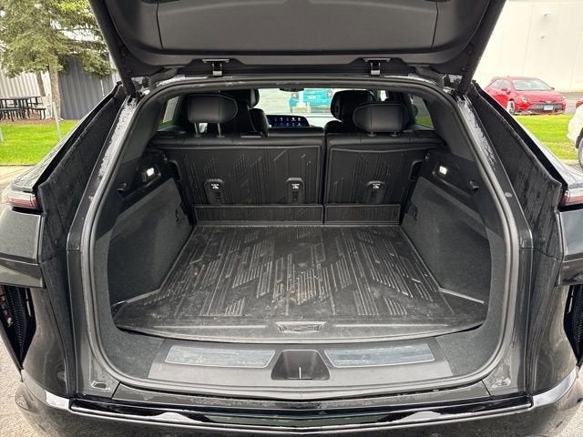 2024 Cadillac LYRIQ Sport 1