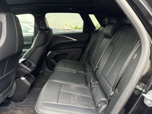 2024 Cadillac LYRIQ Sport 1