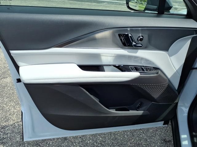 2027 Cadillac LYRIQ Sport
