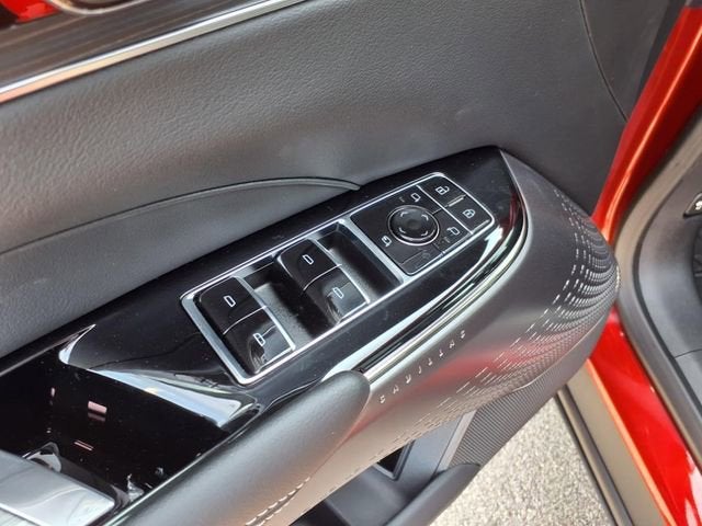 2025 Cadillac LYRIQ Sport 1