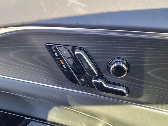 2025 Cadillac LYRIQ Sport 1