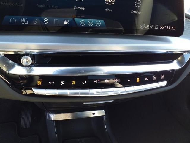 2025 Cadillac LYRIQ Sport 1