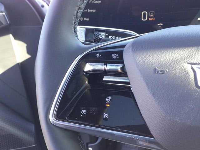 2025 Cadillac LYRIQ Sport 1