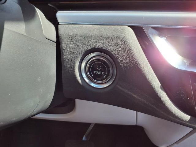 2025 Cadillac LYRIQ Sport 1