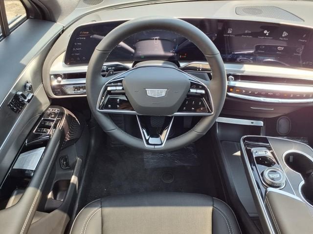 2025 Cadillac LYRIQ Sport 1