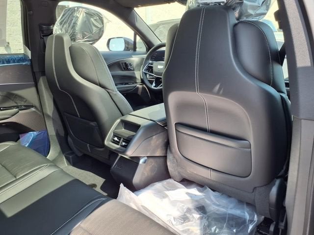 2025 Cadillac LYRIQ Sport 1