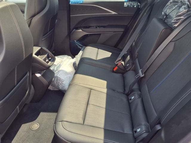 2025 Cadillac LYRIQ Sport 1