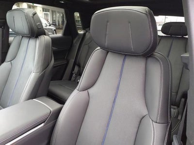 2025 Cadillac LYRIQ Sport 1