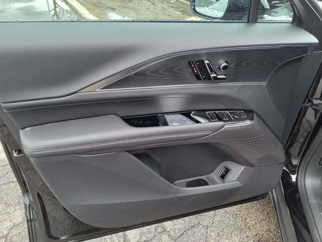 2025 Cadillac LYRIQ Sport 1