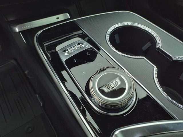 2025 Cadillac LYRIQ Sport 1