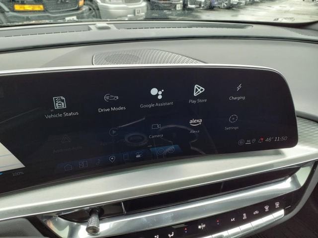 2025 Cadillac LYRIQ Sport 1