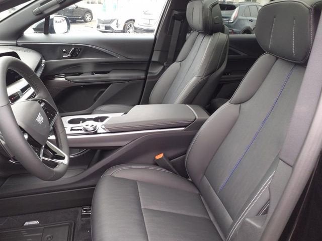 2025 Cadillac LYRIQ Sport 1